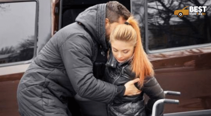Wheelchair Accessible Maxi Taxi